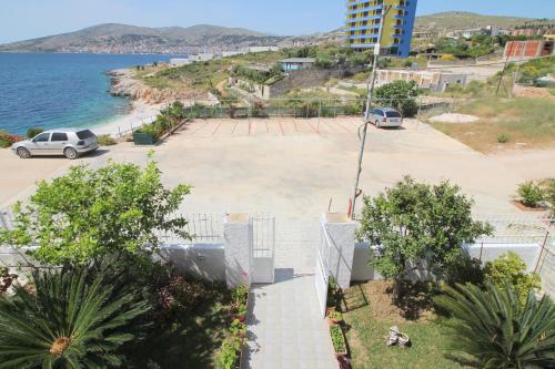 Fotografie z fotogalerie ubytování Sunset Apartments Berdenesh Sarandë v destinaci Sarandë