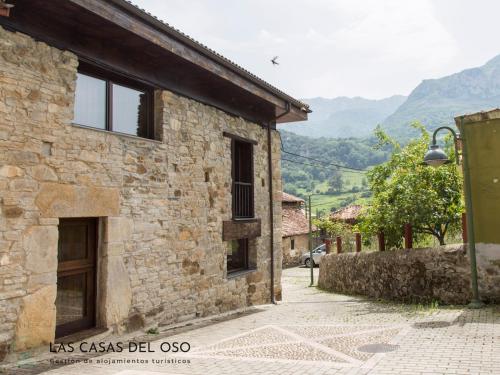 Gallery image of El Torreón - Las Casas del Oso in Proaza