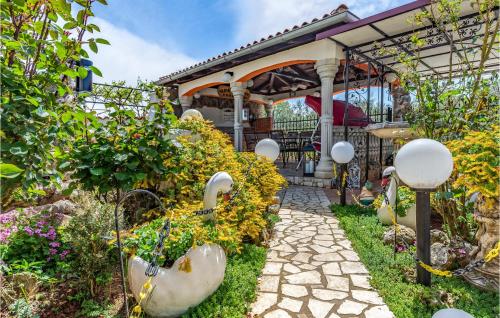 Stunning Apartment In Medulin With Wifi