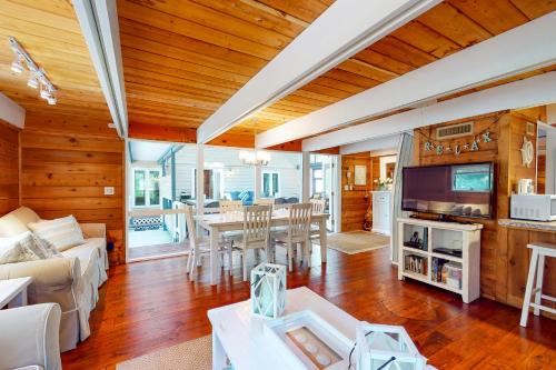 Middlesex Beach -- 9 Bayberry – Photos 5