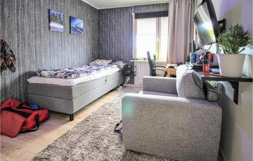 صورة لـ Amazing Home In Aln With Wifi And 3 Bedrooms في Sundsbruk