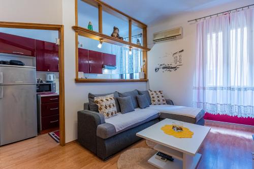 Η κουζίνα ή μικρή κουζίνα στο Apartman Milla