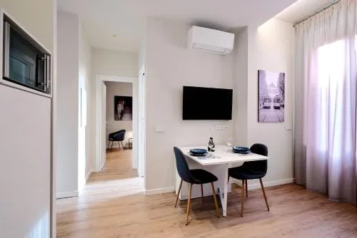 DONATELLO11 Milan Apartments by Hospity photo 32