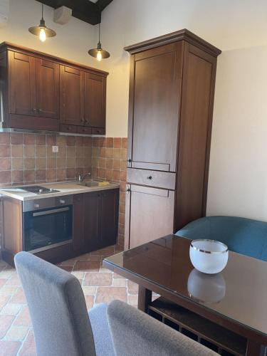 Η κουζίνα ή μικρή κουζίνα στο Ilic Apartmani