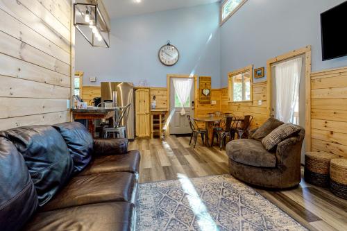 Blue Sky Chalet – Photos 2