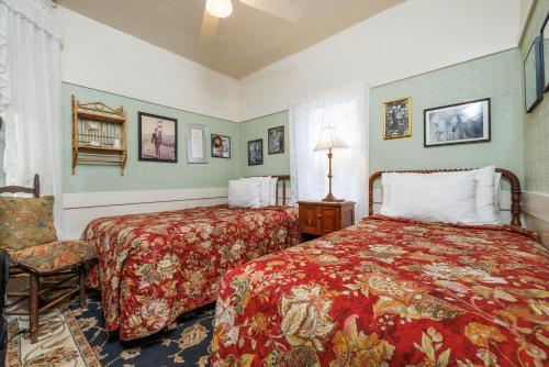San Remo Hotel Image