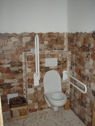 Koupelna v ubytování Krčma Hotel U Císařské Cesty