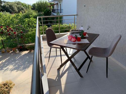 Μπαλκόνι ή βεράντα στο Holiday home in Nea Kallikratia