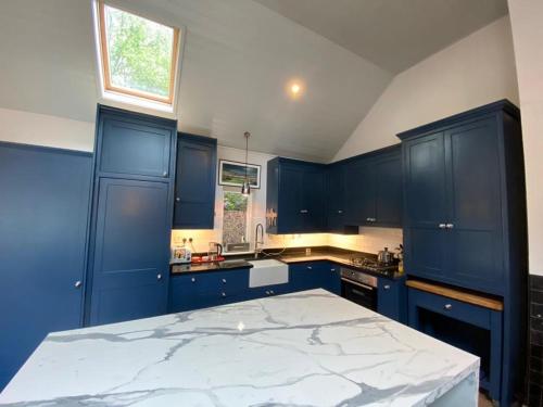 Dapur atau dapur kecil di Gem in Connemara flat