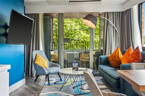 Roomzzz London Stratford photo 36