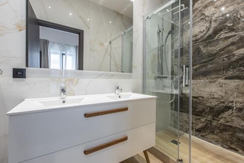 Résidence Topaze - Central - Luxurious - 50m Croisette Palais - LRA CANNES photo 75