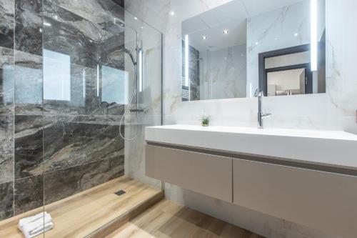 Résidence Topaze - Central - Luxurious - 50m Croisette Palais - LRA CANNES photo 79