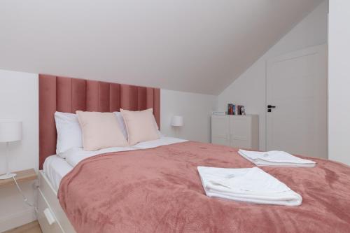 Postel nebo postele na pokoji v ubytování Horizon Park Apartment by Noclegi Renters