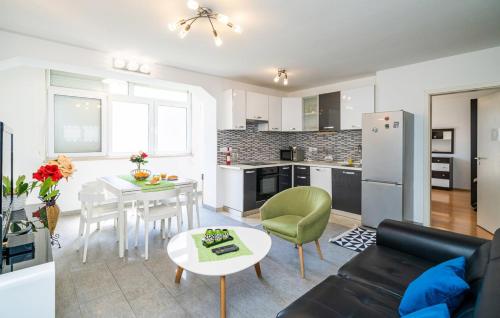 Fotografie z fotogalerie ubytování Two-Bedroom Apartment VICTORY v Dubrovníku