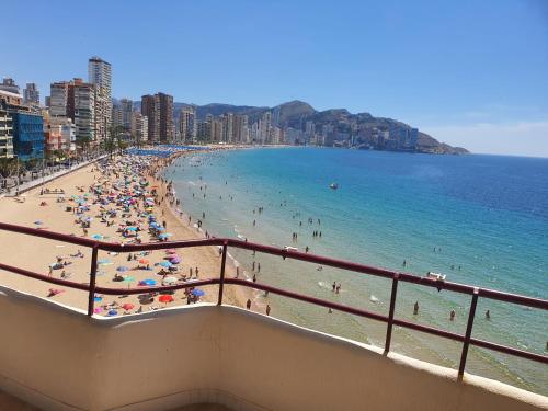 LUX CENTER - Fincas Arena, Benidorm – Bijgewerkte prijzen ...