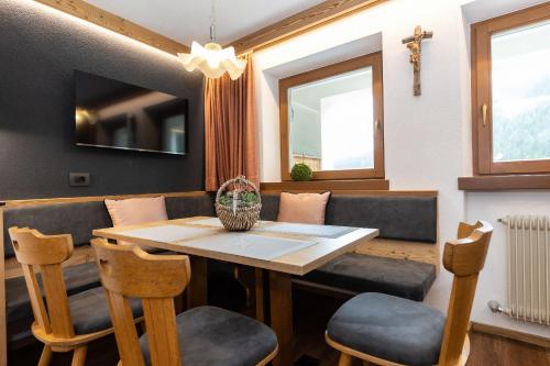 Fotografie z fotogalerie ubytování Ciasa Rosra v destinaci La Villa