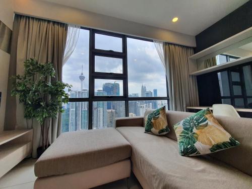 Coin salon dans l'établissement The Robertson Bukit Bintang by WEEGO Homes