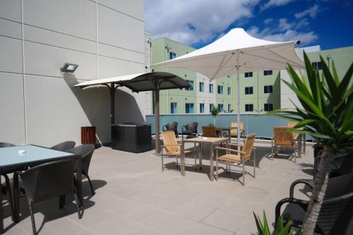 Piscina en o cerca de Quest Mawson Lakes