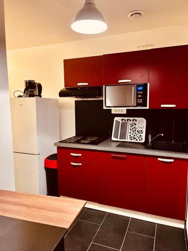 Photo de la galerie de l'établissement Grand studio avec mezzanine, à Orléans