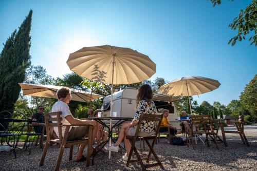 Gallery image of Camping Beau Rivage in Navarrenx
