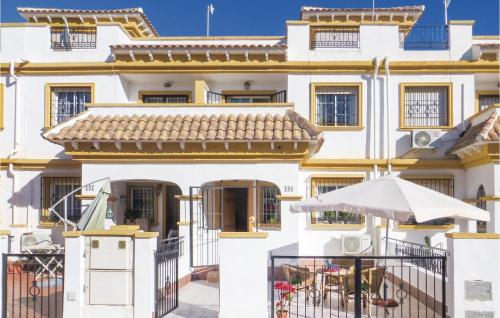 Cozy Home In Torrevieja With Wifi