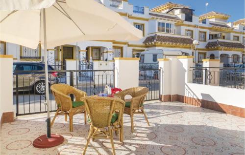 Beautiful Home In Torrevieja With Wifi