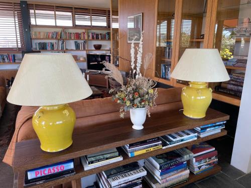 Et opholdsområde på Hestar Husid, het luxe paardenhuis