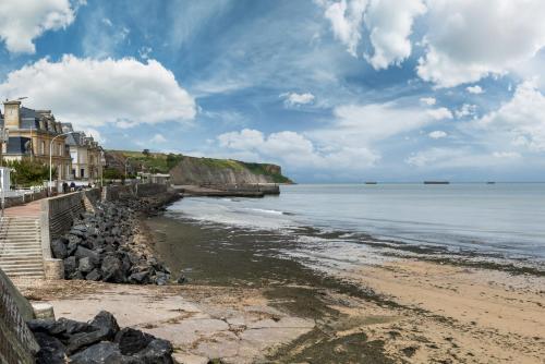 Foto da galeria de Le 22 - Studio 4p Proche Mer & Vue Bourg em Arromanches-les-Bains