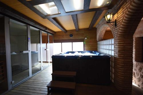 Casa rural de estilo rustico con SPA – Photos 3