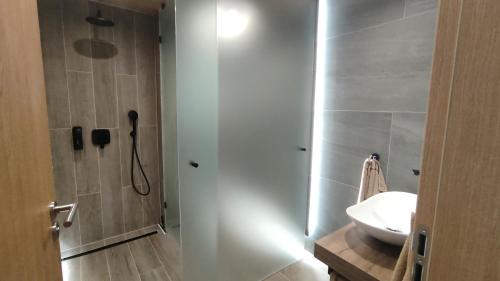 Bilik mandi di Apartmán s výhľadom na štíty Ovruč 312