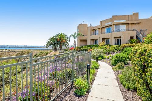 Carlsbad Lagoon View – Photos 3