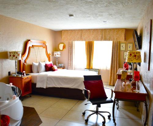 Hotel Baja San Diego