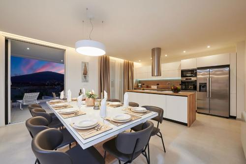 Restavracija oz. druge možnosti za prehrano v nastanitvi Villa Trogir 2