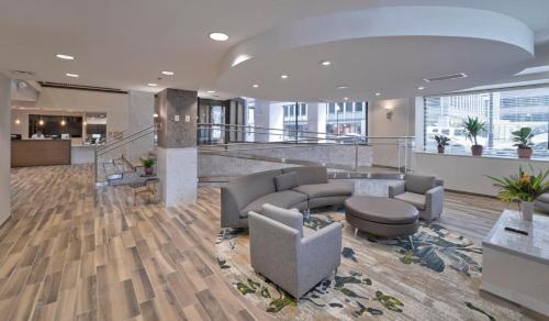 Candlewood Suites Baltimore - Inner Harbor, an IHG Hotel Image