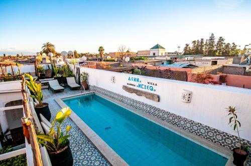 Uitzicht op het zwembad bij Riad Villa Almeria Hotel & Spa of in de buurt