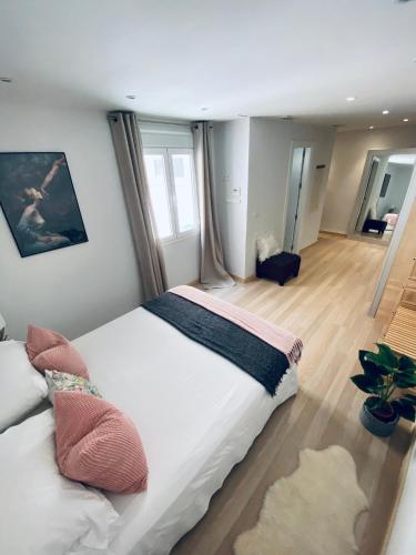 Fantastic Apartment City Center - Optional Parking