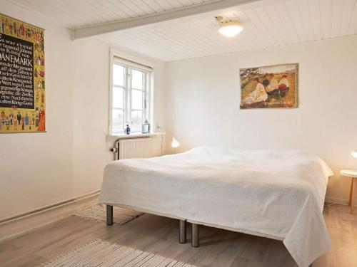 Imagen de la galería de Holiday home Aakirkeby IX, en Åkirkeby