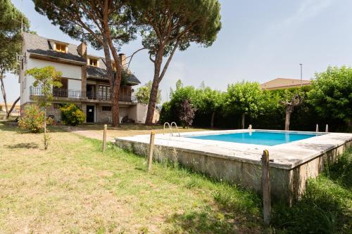 Vacation Home Can Falgui, Riudarenes, Spain - Booking.com