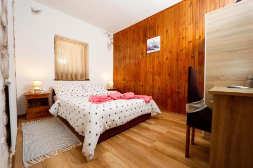 Postel nebo postele na pokoji v ubytování Holiday House Melisa, Jastrebarsko