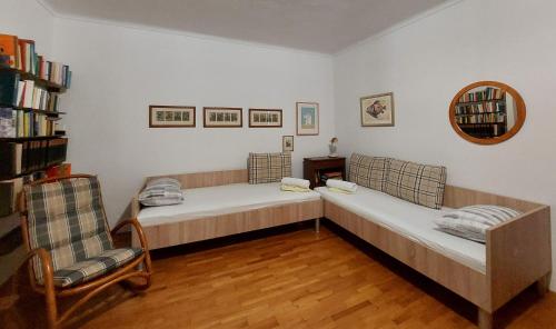 Postel nebo postele na pokoji v ubytování House Leticija rustica
