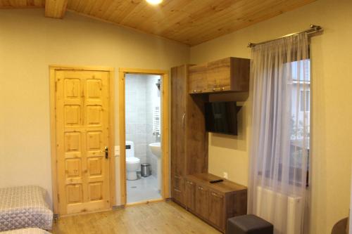 Kylpyhuone majoituspaikassa Likani-house's Cottage