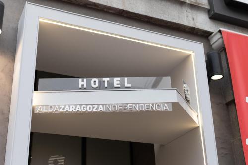 Sijil, anugerah, tanda atau dokumen lain yang dipamerkan di Hotel Alda Zaragoza Independencia