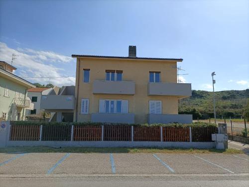 The building in which a panziókat is located