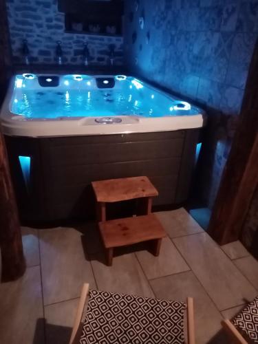 Photo de la galerie de l'établissement Côté Zen, Spa privatif, à Saint-Sulpice