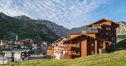 Résidences Village Montana by Les Etincelles