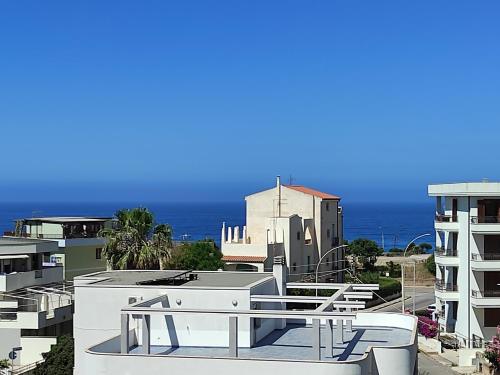 A general sea view or a sea view taken from Az apartmant