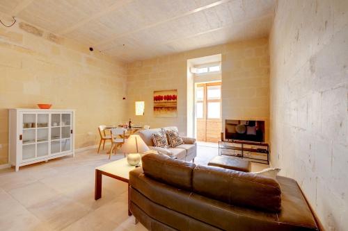 Foto Stylish 2BR Apt in Valletta by Buena Vista 1