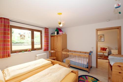 Katil atau katil-katil dalam bilik di Berliner Ring 24_ Whg_ 2 _Moritz_