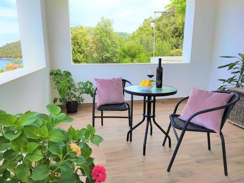 Gallery image of Apartment Jole in Lastovo