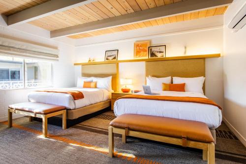 Ліжко або ліжка в номері Dr Wilkinsons Backyard Resort and Mineral Springs a Member of Design Hotels